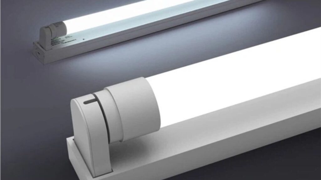 saiz fizikal lampu t5