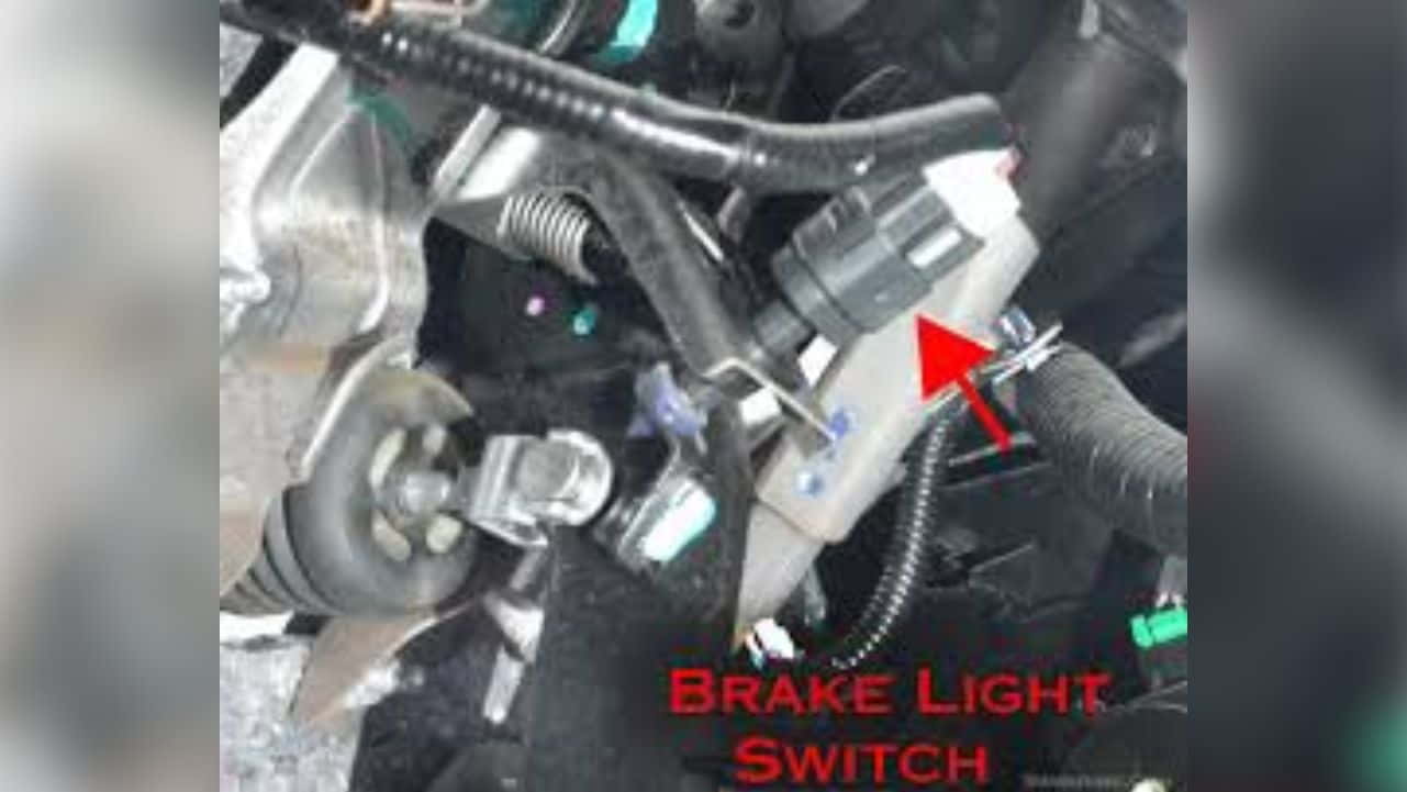 tanda suis lampu brek rosakcara mudah baikinya