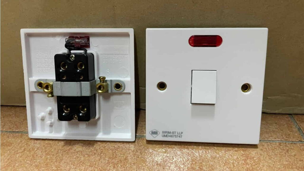 apa itu suis 20 a aircond mengapa ia penting