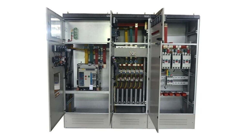 perbandingan, suis gear motosikal vs switchgear elektrik