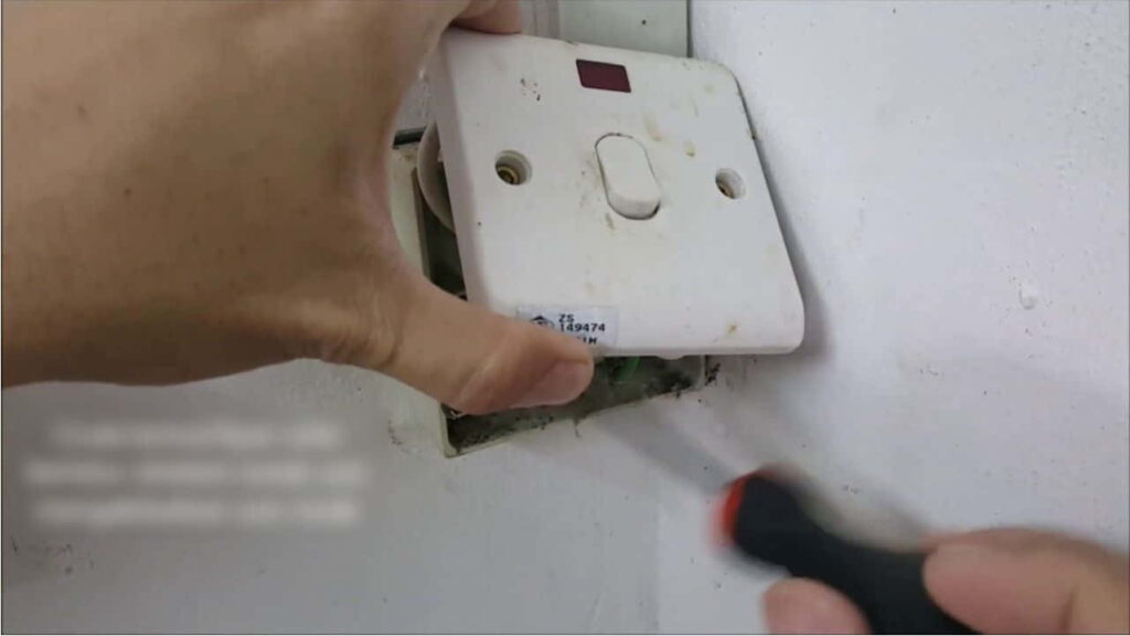 tanda-tanda suis aircond rosak yang perlu diperhatikan
